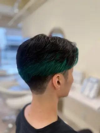 ショート カラー メンズ 三木 絵未奈のヘアスタイル