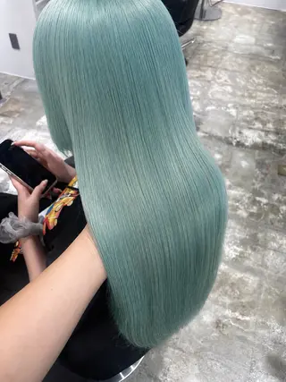 ロング はづき 🥀梅田のヘアスタイル