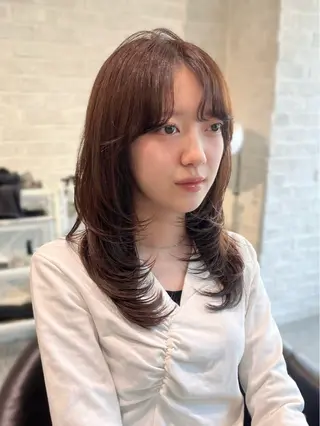 セミロング 盛れる透けカラー🎀 似合わせ/uiのヘアスタイル