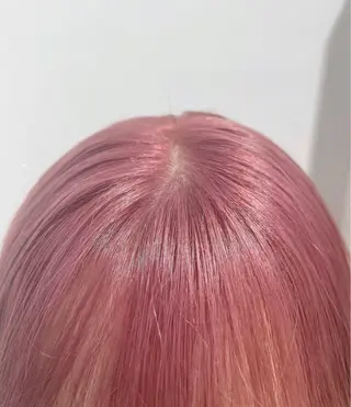 ロング カラー Muミュー/ブリーチ ハイトーン　Wカラーのヘアスタイル