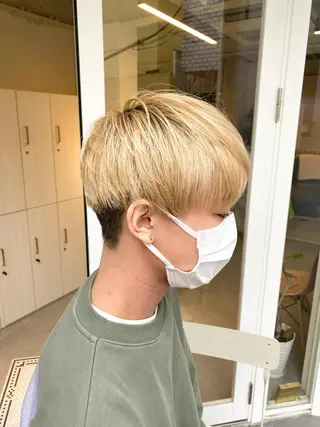 カラー メンズ ハイトーン×似合わせ 🌱中川慎之介のヘアスタイル