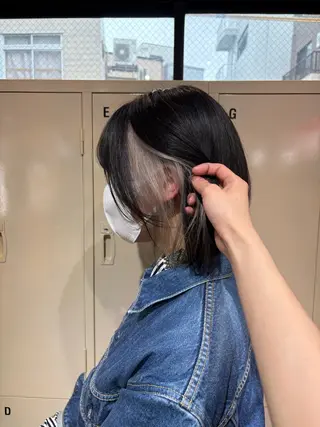 ミディアム カラー 🧤高明度ハイトーン 🧤莉音のヘアスタイル