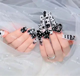 ネイル Lenie Nail Salonのネイルデザイン