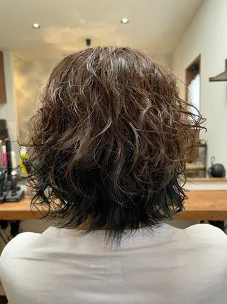 ミディアム パーマ ヘア＆ネイル＆アイ サロンパルヨンのマツエク・マツパデザイン