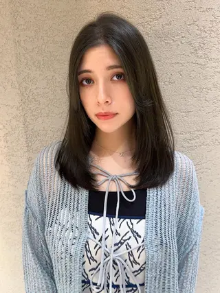 セミロング 縮毛矯正✨🫧 レイヤー川村利幸のヘアスタイル