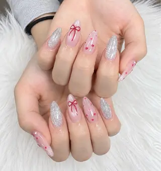 ネイル MIKA RUBY NAIL SLONのネイルデザイン