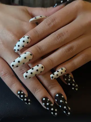 ネイル なぽ ❤︎ y2k/韓国nailのネイルデザイン