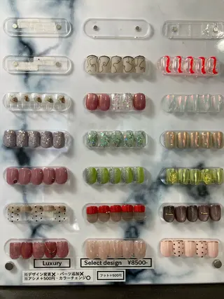 ネイル Legit nail salonのネイルデザイン