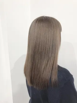 セミロング 松田 みのりのヘアスタイル