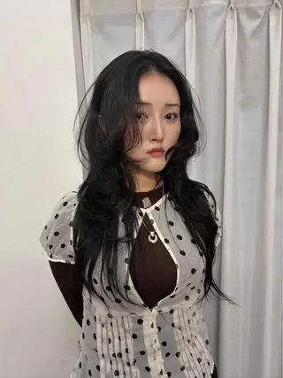 ロング カラー ヘアアレンジ 渡邉 舞のヘアスタイル