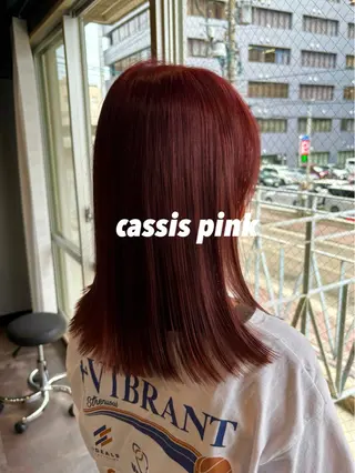 ミディアム 𝑬𝑰𝑲𝑰/ 金沢駅西口店のヘアスタイル