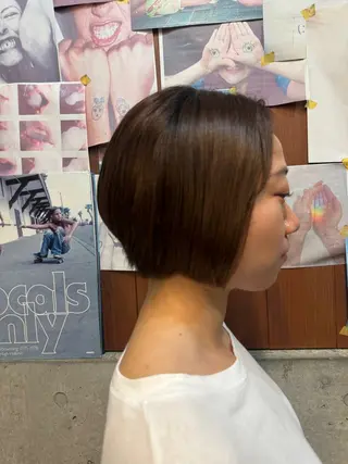 ショート 佐藤 百葉のヘアスタイル