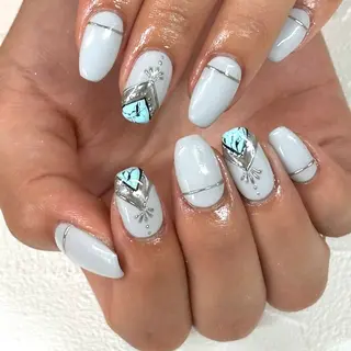 ネイル Shine'an miyuのネイルデザイン