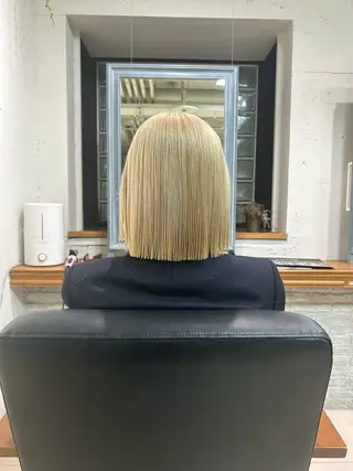 ショート カラー みすず🫧/ ハイトーンのヘアスタイル