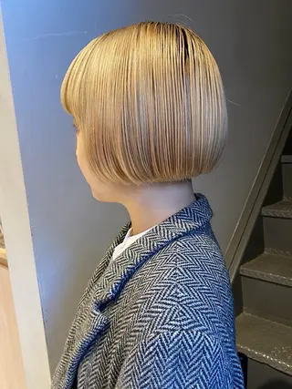 ショート カラー HIBIKI / 透明感カラーのヘアスタイル