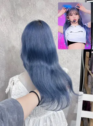 ロング カラー ヘアアレンジ 韓国レイヤーカット/ 儚げカラーチナツのヘアスタイル