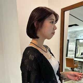 ショート カラー 的場 莉音のヘアスタイル