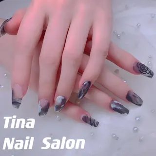 ネイル Tinaネイル 難波のネイルデザイン