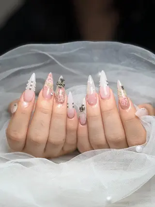 ネイル なな_ CloudyChanのネイルデザイン