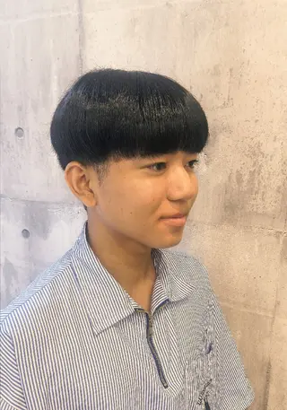 ショート 吉岡 天星のヘアスタイル
