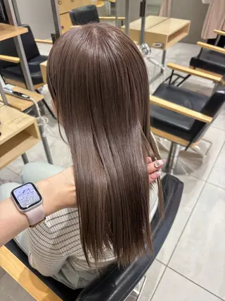 ロング カラー ヘアアレンジ ベージュ/グレージュ 🧸あやか/表参道のヘアスタイル