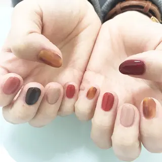 ネイル 板垣 綾乃のネイルデザイン
