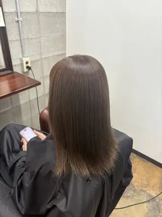 ミディアム カラー 藤井 セリのヘアスタイル