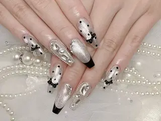 ネイル R1🎀Nail💕 池袋東口店のネイルデザイン