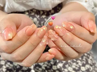 ネイル e’s nail Lumièreのネイルデザイン