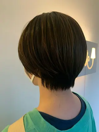 ショート おせ ちさとのヘアスタイル