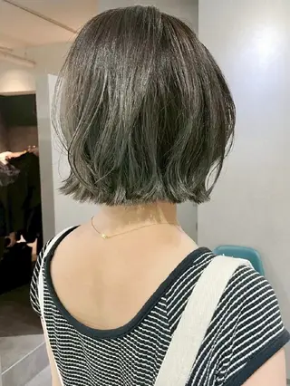 カラー コト ネのヘアスタイル