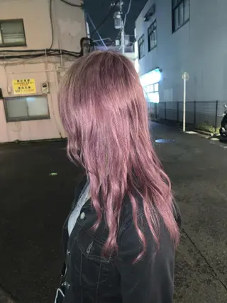 カラー 天野 利咲のヘアスタイル