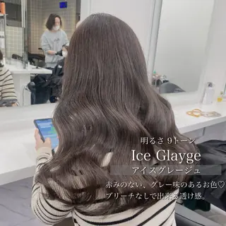 ロング カラー ブリーチ縮毛矯正飛我 透けオリーブ淡色🫧のヘアスタイル