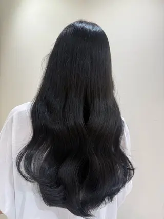 ロング コハナ🩰🤍／韓国 透明感color🍒のヘアスタイル