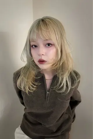 セミロング ウルフカット/ボブ りなのヘアスタイル