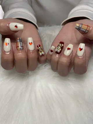 ネイル nail salon fee(フィー)のネイルデザイン