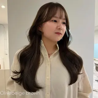 ロング カラー NAKAHARA TSUKUSHIのヘアスタイル