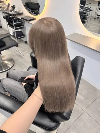 セミロング RENOレイヤー/ベ ージュtoyokaのヘアスタイル