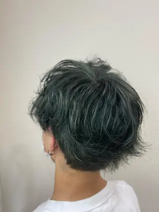 メンズ ゆぴ☾/推しカラー /ハイトーンのヘアスタイル