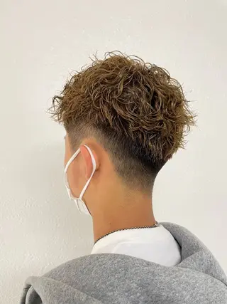 ショート パーマ 國井 誠/メンズカットのヘアスタイル