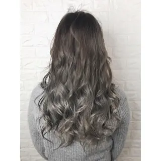ロング カラー 髪質改善特化KIZU /ブリーチ縮毛矯正のヘアスタイル