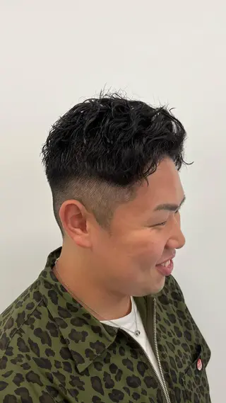 ショート パーマ メンズ 🏆メンズヘア特化 🥇代表りんぺーのヘアスタイル