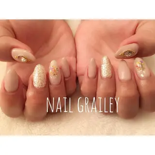 ネイル Grailey nail salonのネイルデザイン