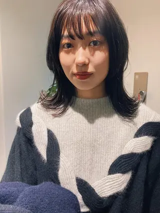 セミロング 佐伯 和佳のヘアスタイル