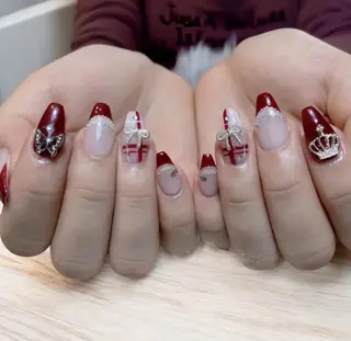 ネイル MoonHi Nail 朝霞台のネイルデザイン