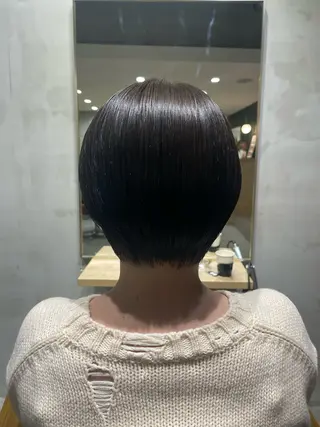 ショート lena🎀 透明感カラー/韓国風のヘアスタイル