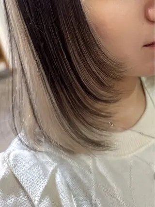 ミディアム 髙木 優花のヘアスタイル