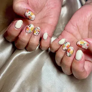 ミディアム カラー パーマ ヘアアレンジ メンズ キッズ ネイル マツエク・マツパ el. by Aoのネイルデザイン