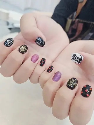 ネイル 手描きアート&推し活 🌟Wisteriaのネイルデザイン