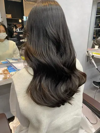 ミディアム カラー ヘアアレンジ TOPSTYLIST 🇬🇧JIMMYのヘアスタイル